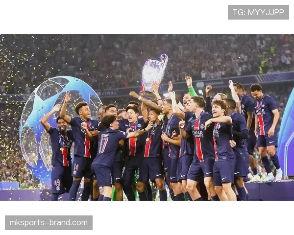 巴黎圣日耳曼无超级核心表现提升，团队协作加强对赛季竞争格局形成新影响